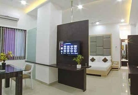 Jk Rooms 109 Hotel Mayur Nagpur Bagian luar foto