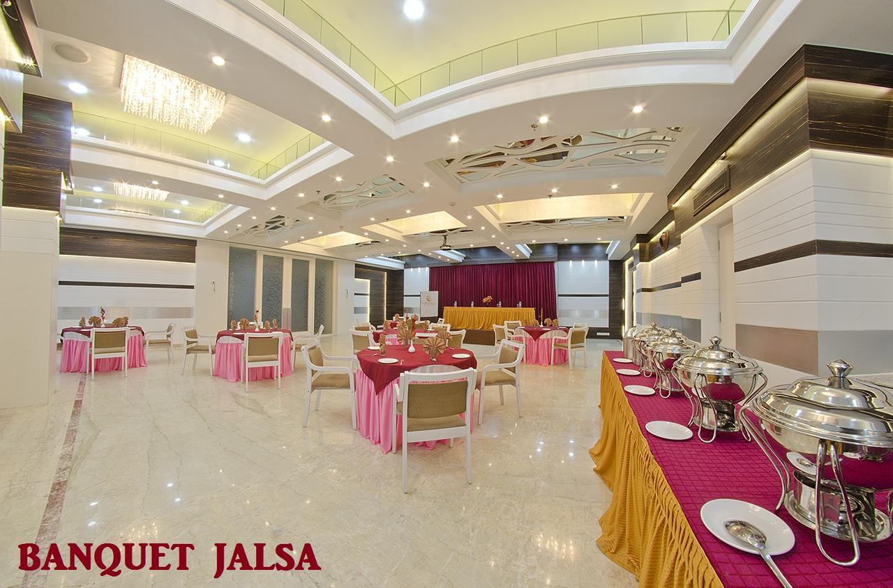 Jk Rooms 109 Hotel Mayur Nagpur Bagian luar foto