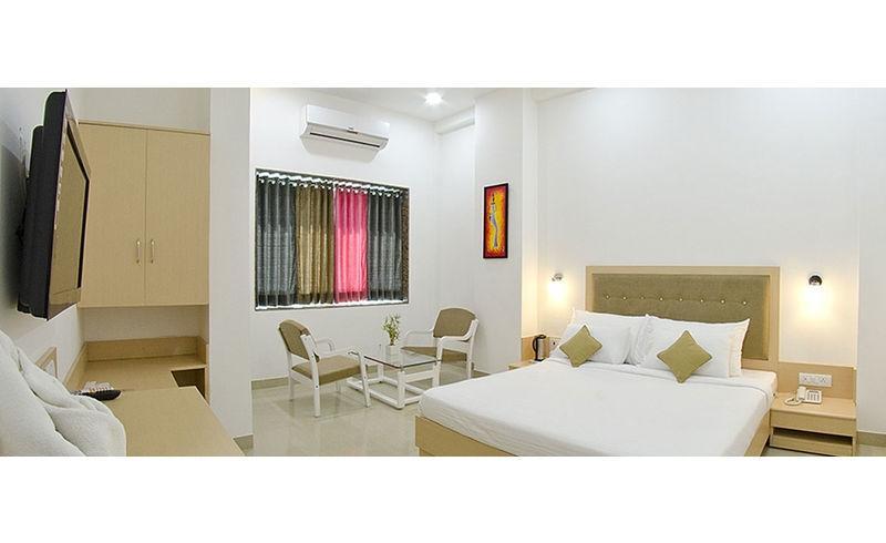 Jk Rooms 109 Hotel Mayur Nagpur Bagian luar foto