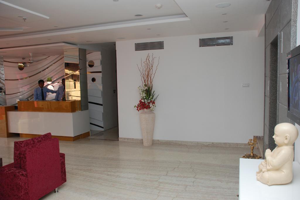 Jk Rooms 109 Hotel Mayur Nagpur Bagian luar foto
