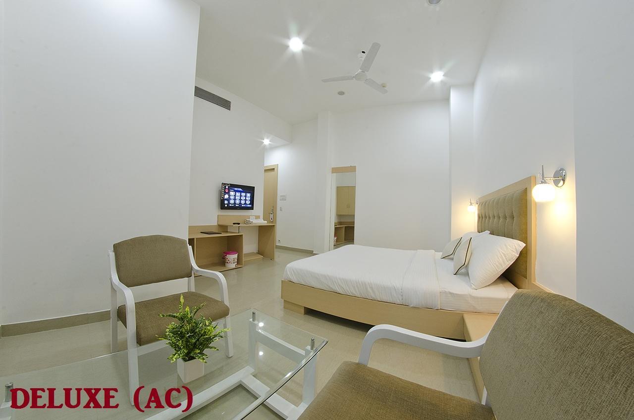 Jk Rooms 109 Hotel Mayur Nagpur Bagian luar foto
