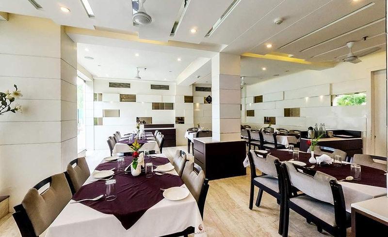 Jk Rooms 109 Hotel Mayur Nagpur Bagian luar foto